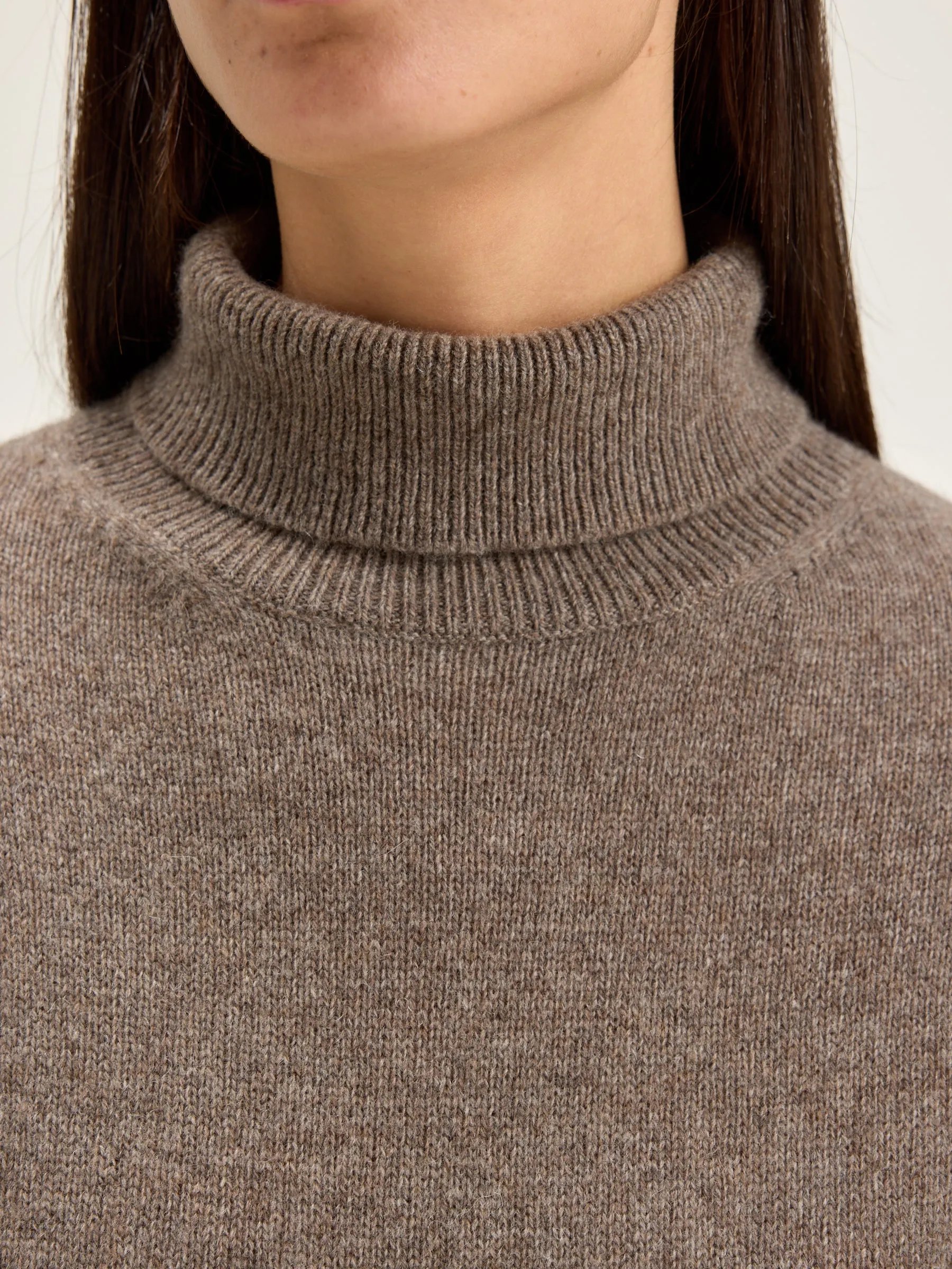 Ganzi Dust 242 Women's Sweater