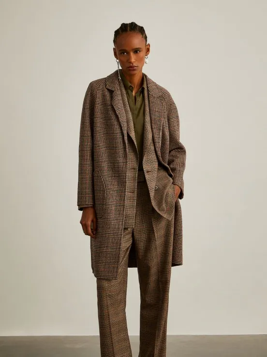 Long Coat with Houndstooth Pattern