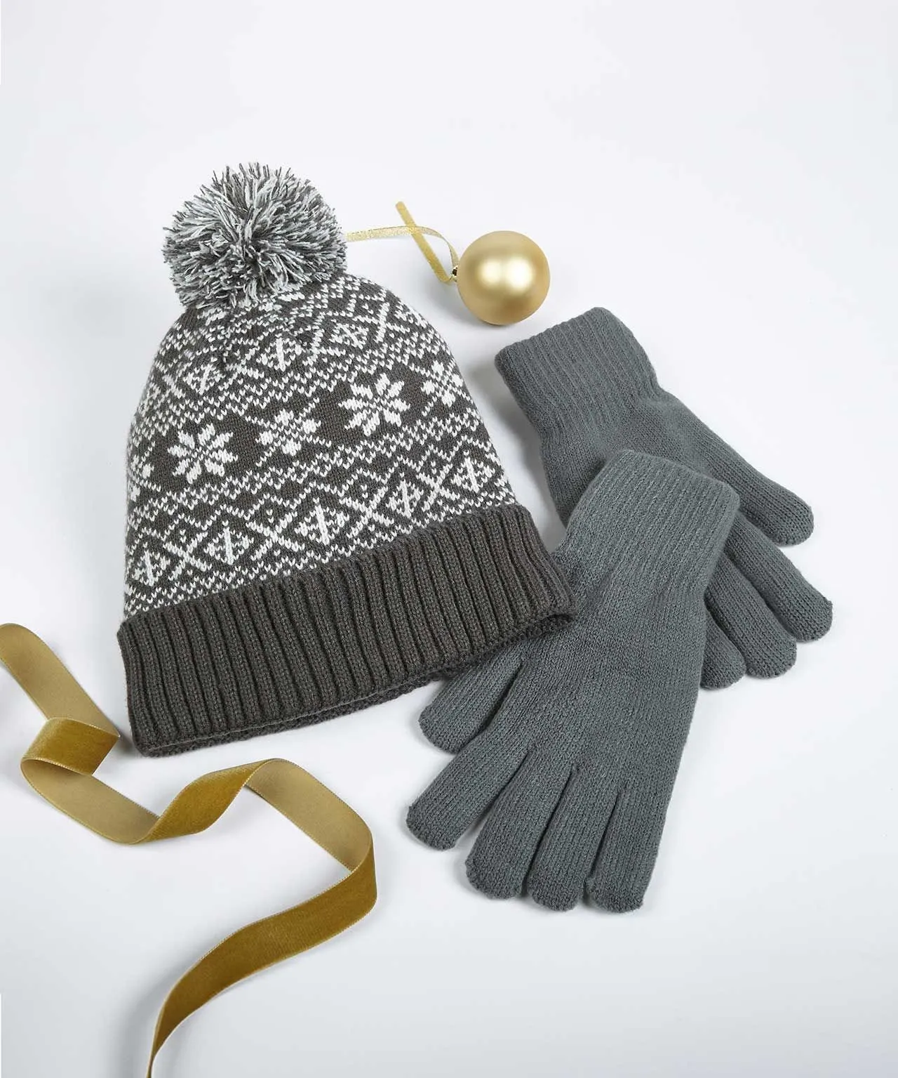 Men's Hat and Glove Set Shop