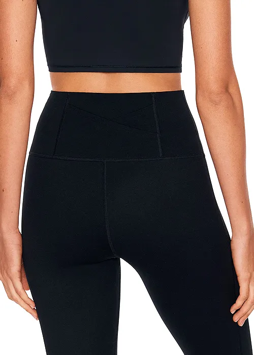 Miraclesuit High-Compression Leggings with Power Mesh Panels