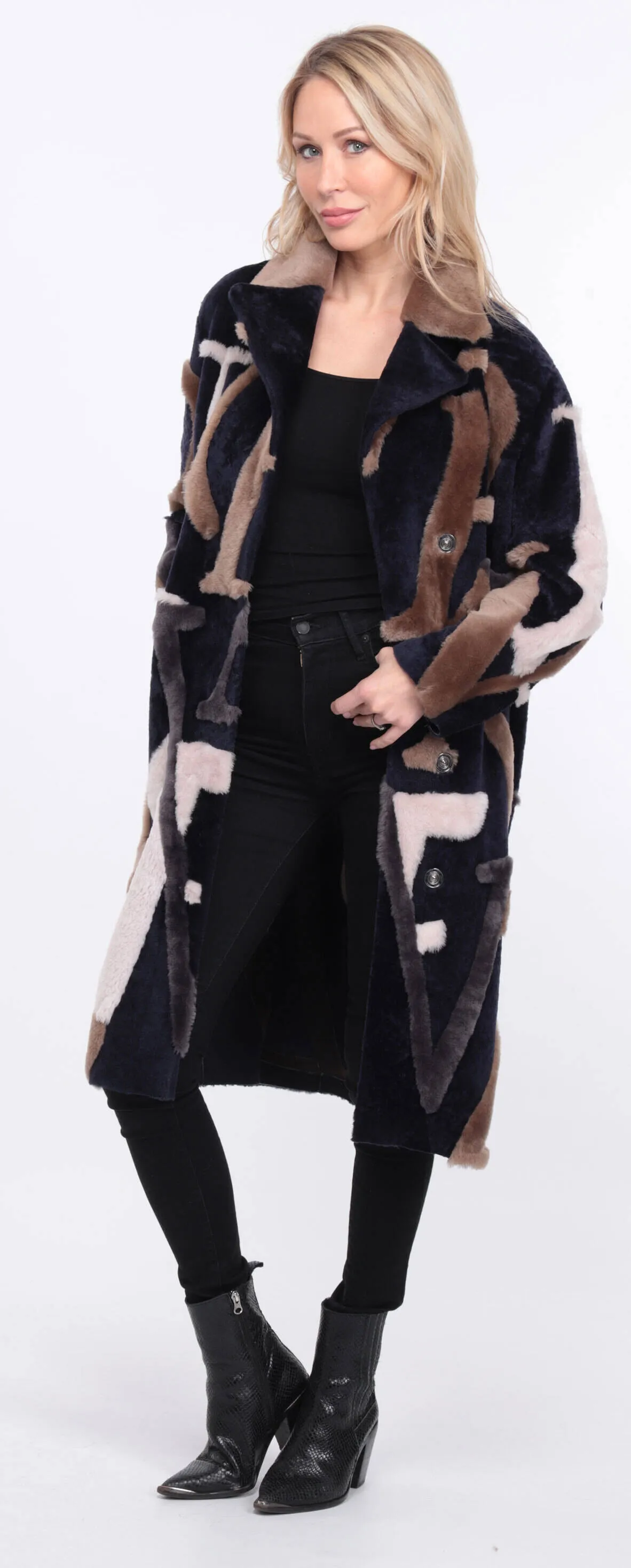 Sheepskin coat with navy/beige starle design for women.