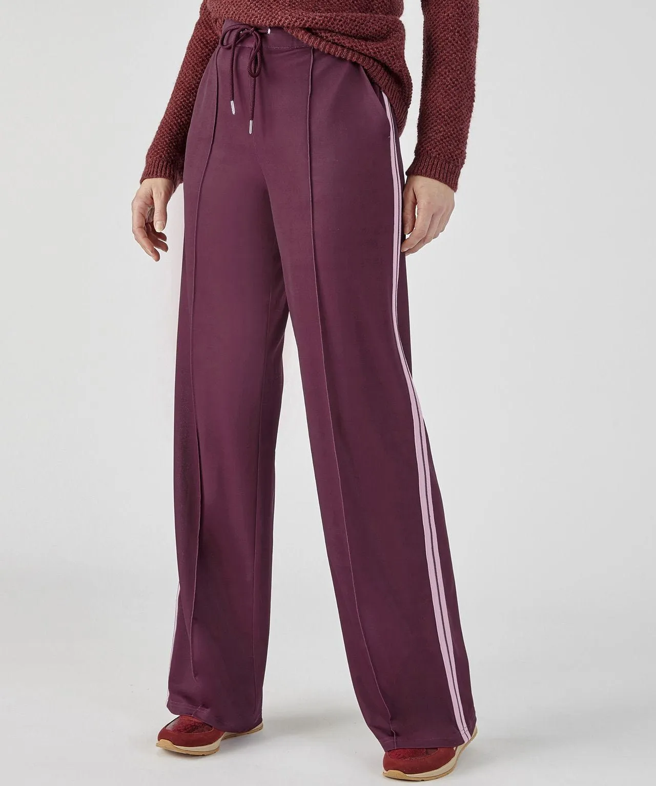 Wide-leg Trousers with Side Stripe