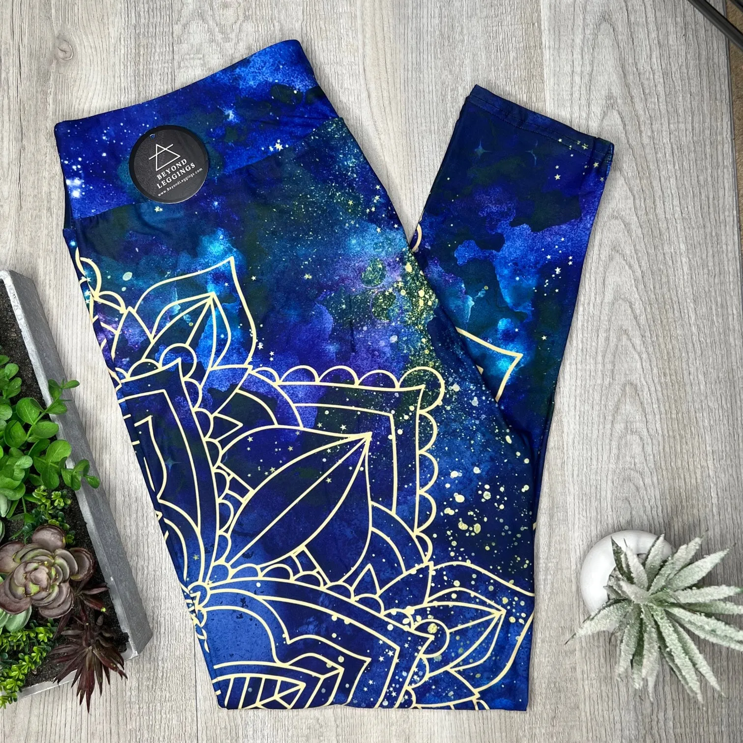 Starry Mandala Comfy Leggings