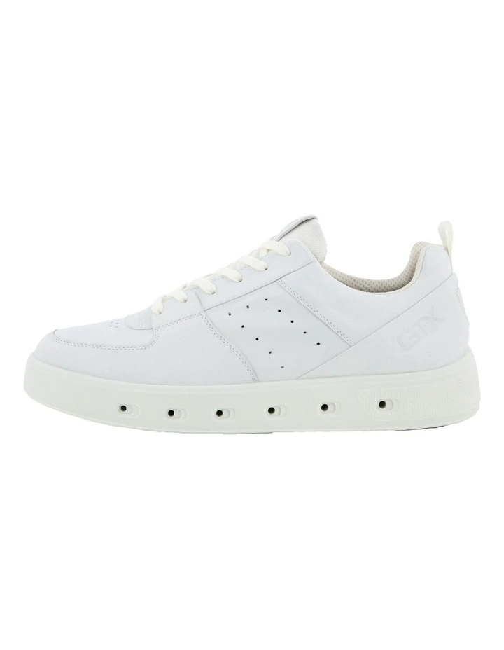 White Street 720 Sneaker