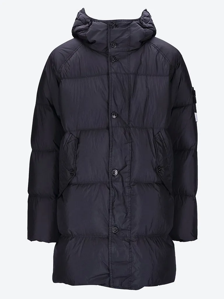 Sustainable puffer coat crafted from upcycled nylon and genuine down.