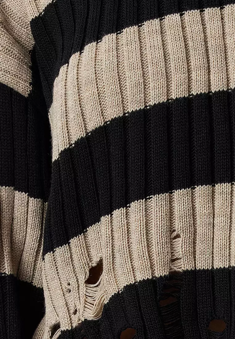 Stylish Stripe Sweater - Trendyol