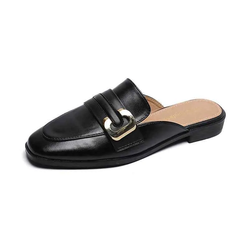WCS3407 Women's Casual Shoes - Flat Slippers Mule with Metal Design